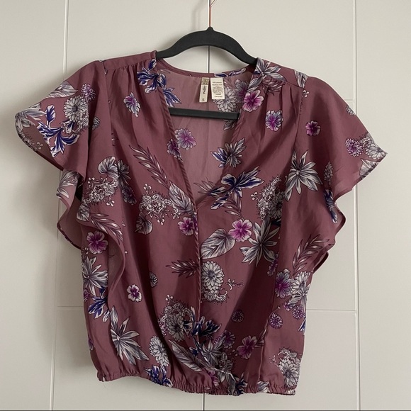 Japna Tops - 3/$45 Japana Floral Blouse